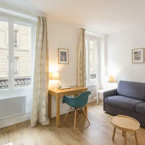  Bed & Breakfast Les Toits De